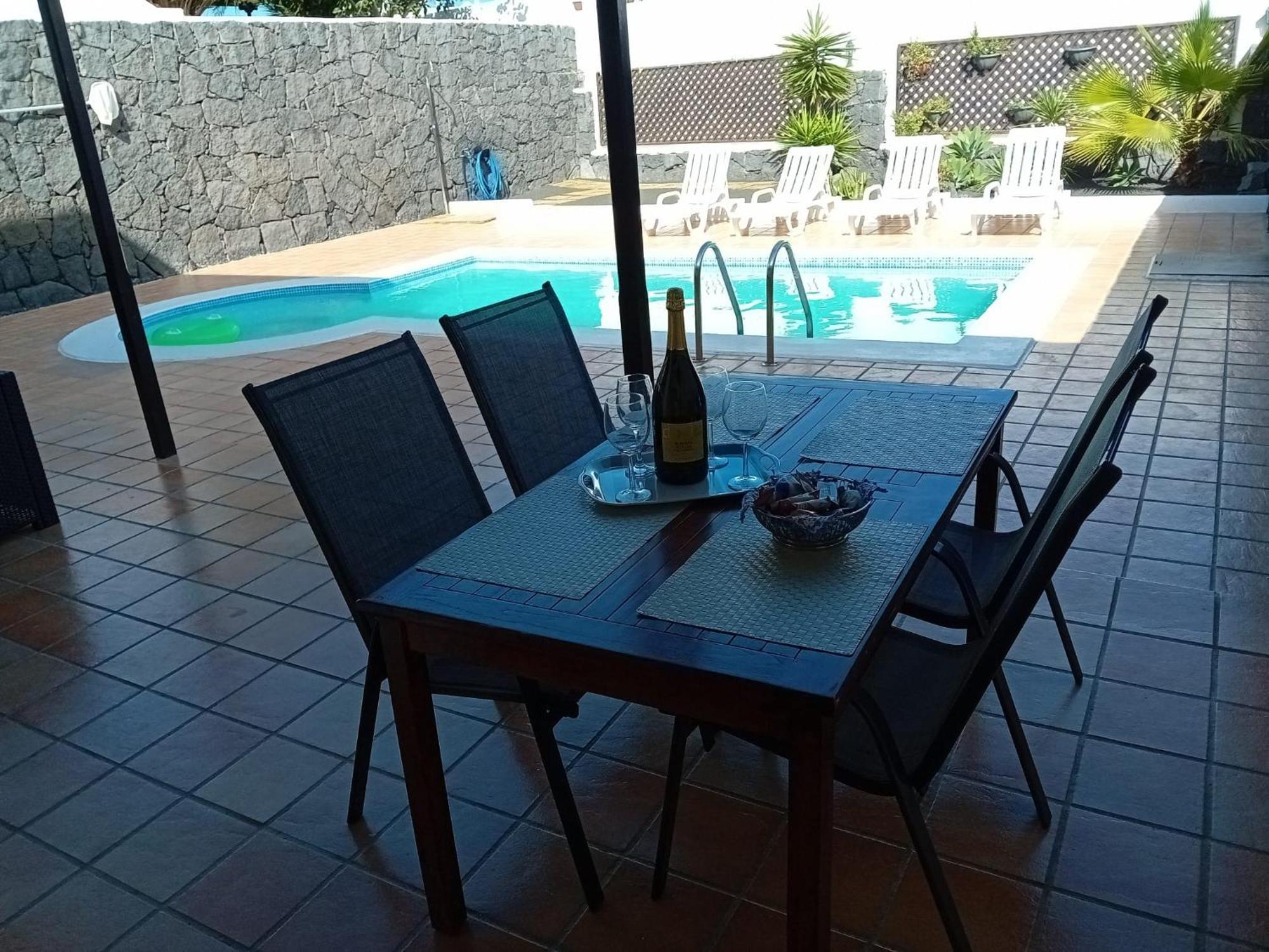 Villa Adel 56, Private Heated Pool, Parking Playa Blanca  Habitación foto