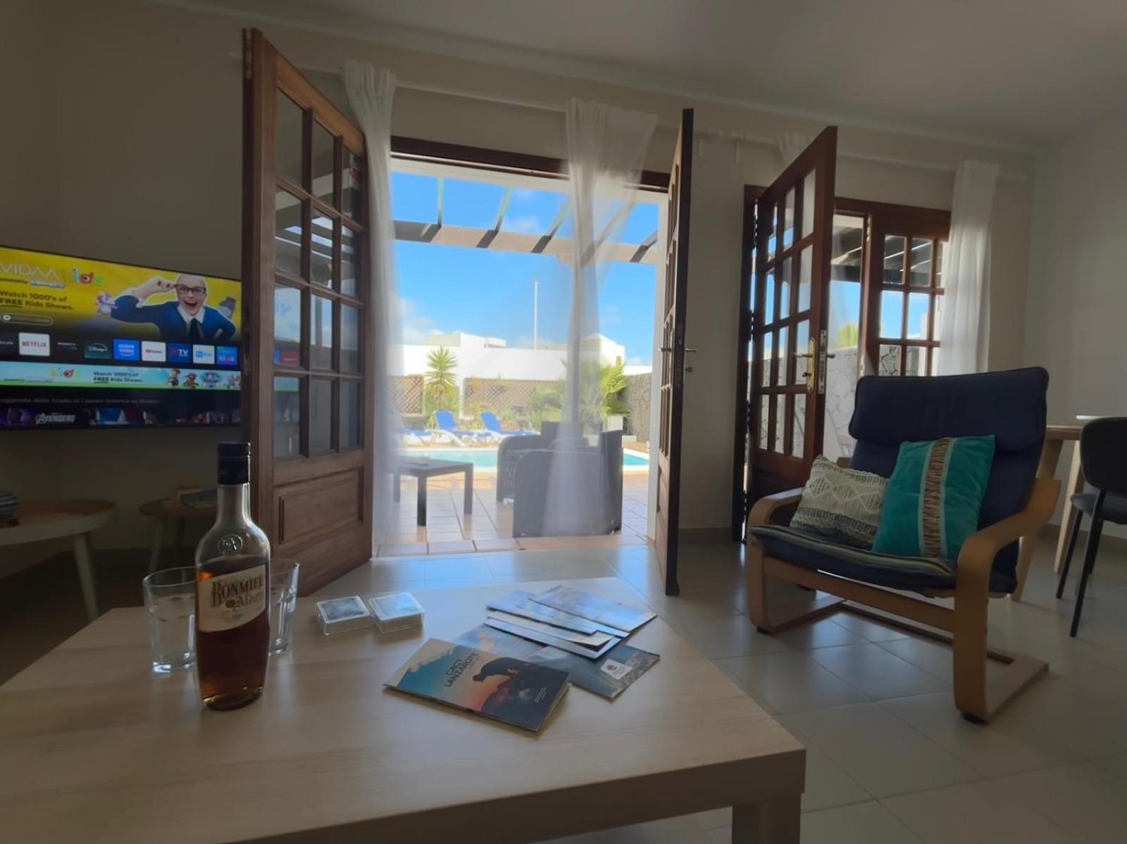 Villa Adel 56, Private Heated Pool, Parking Playa Blanca  Exterior foto